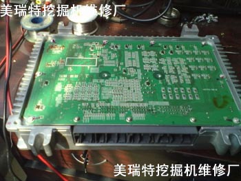 【图集】日立ZX-3挖掘机电脑板维修